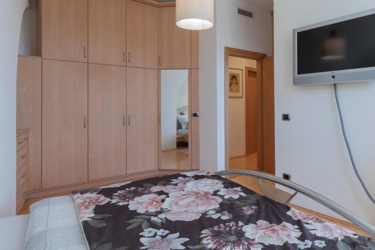 Apartment Perwanger Appiano Sulla Strada Del Vino Exterior photo